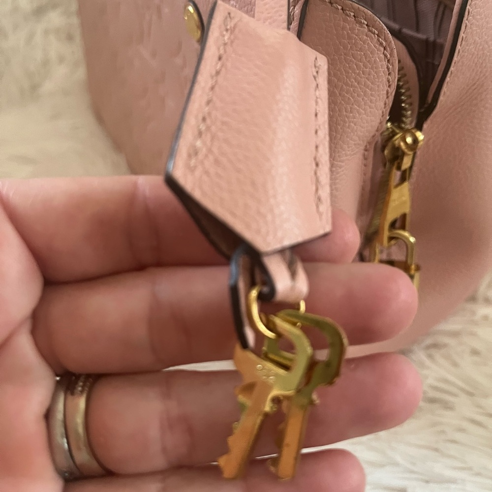 Louis Vuitton Montaigne Empriente bag - Picture 4 of 17